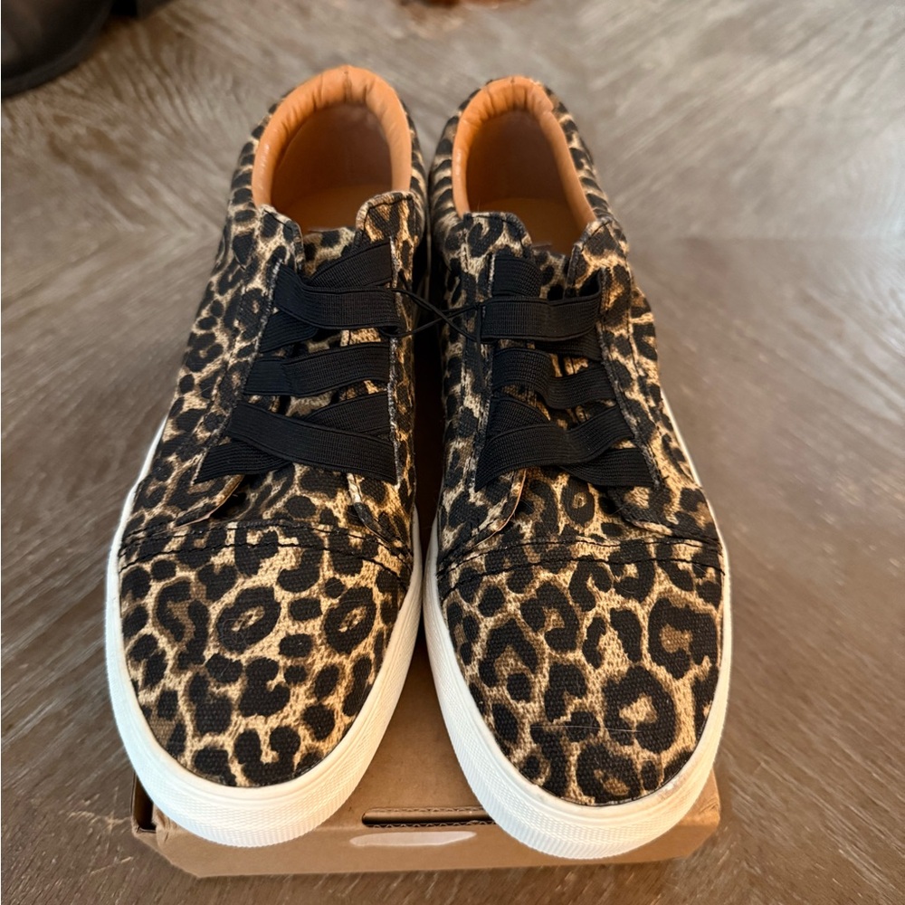 Dolce Vita Leopard Print Sneakers